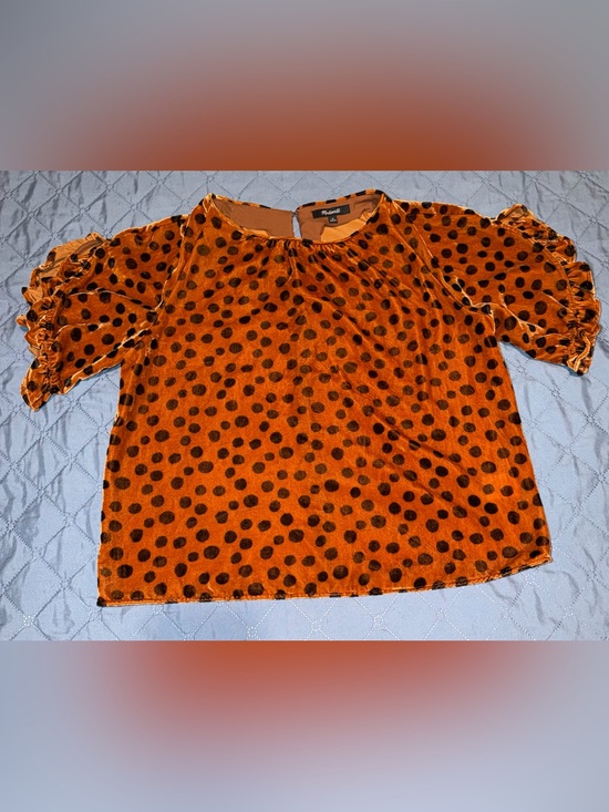 Madewell Tops - Madewell Velvet Memento Ruffle-Sleeve Top in Leopard Dot Burnt Sienna